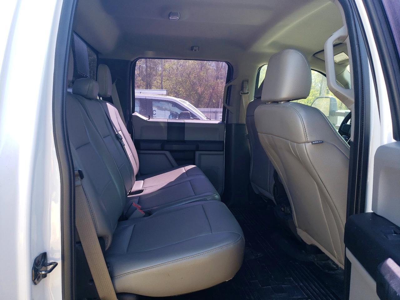 2017 Ford F550 Super Duty Flat BED Truck
