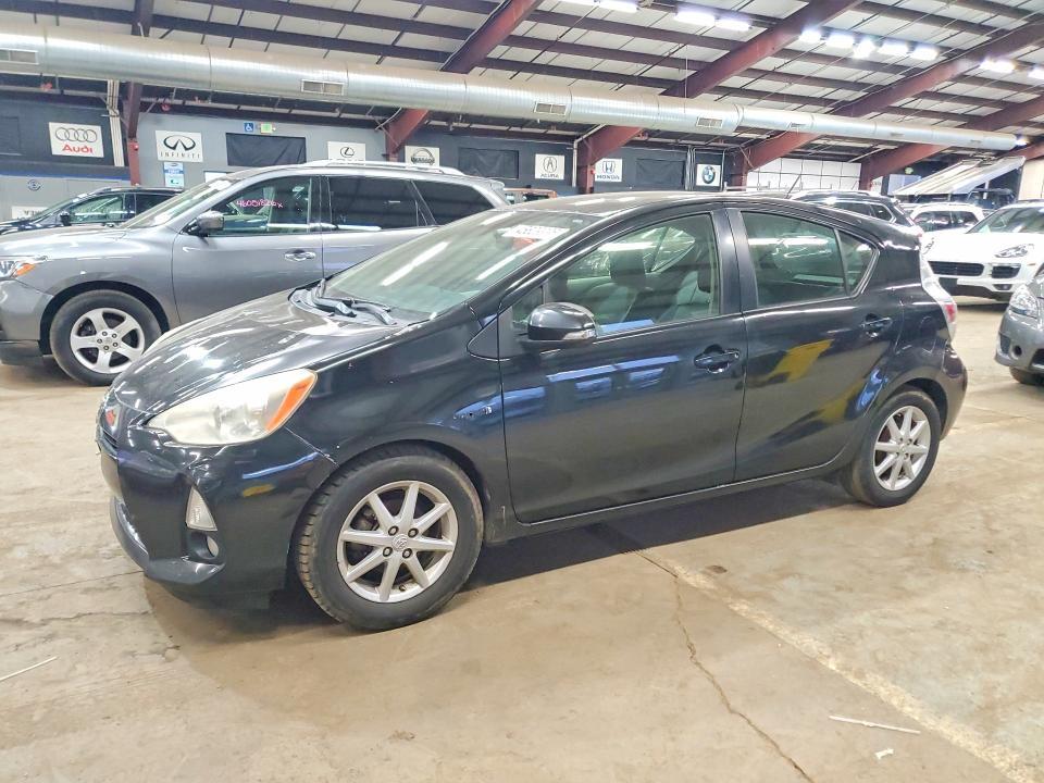 2014 Toyota Prius c Four
