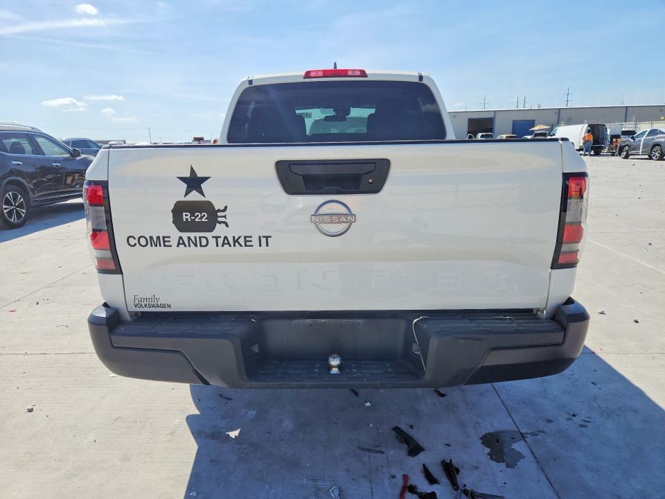 2024 Nissan Frontier S