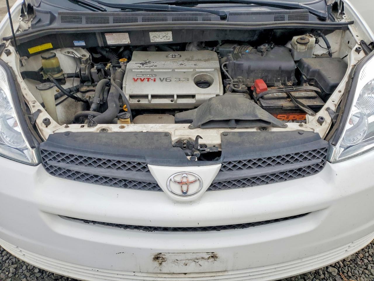 2004 Toyota Sienna le 7 Passenger