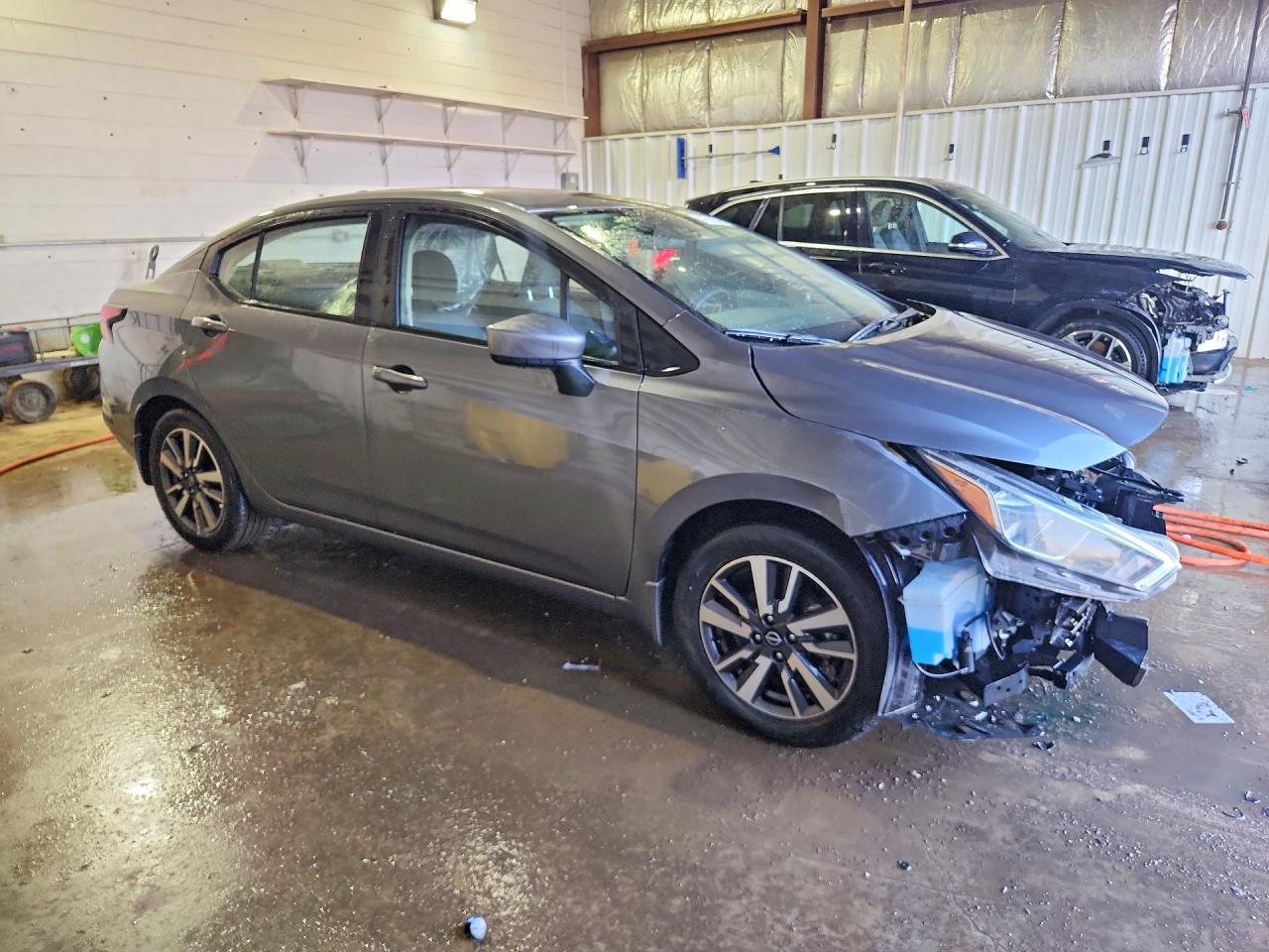 2024 Nissan Versa sv