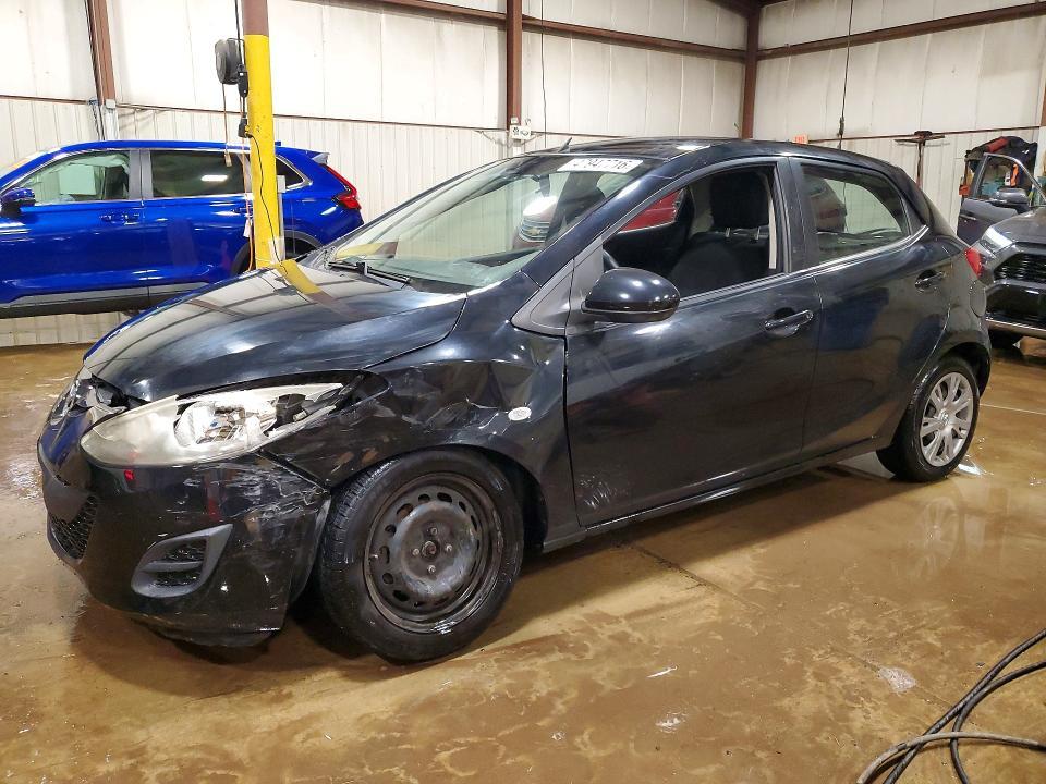 2014 Mazda 2 Sport