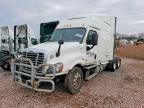 2015 Freigliner 2015 Freightliner Cascadia Semi Truck