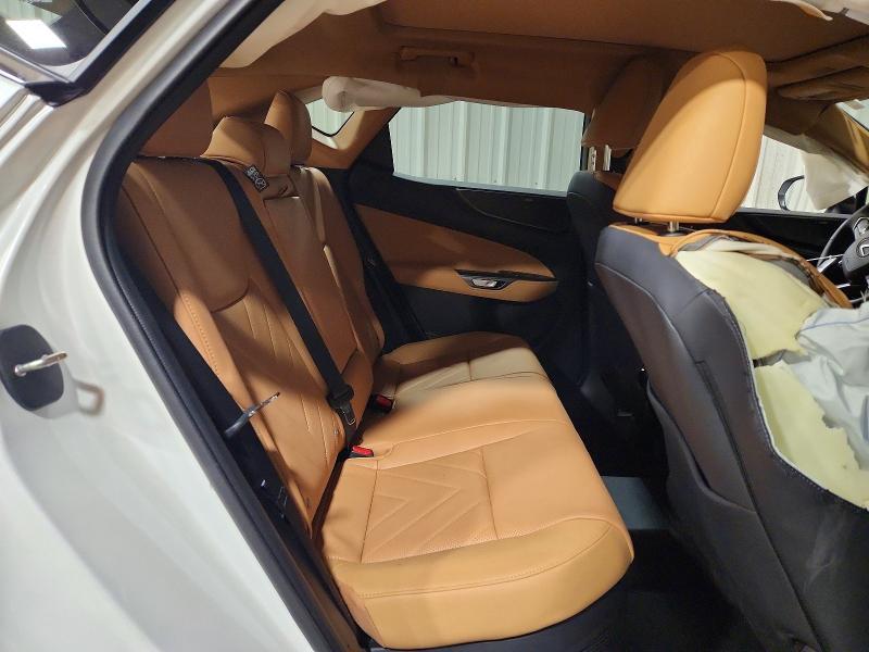 2025 Lexus Nx 450h+ Base