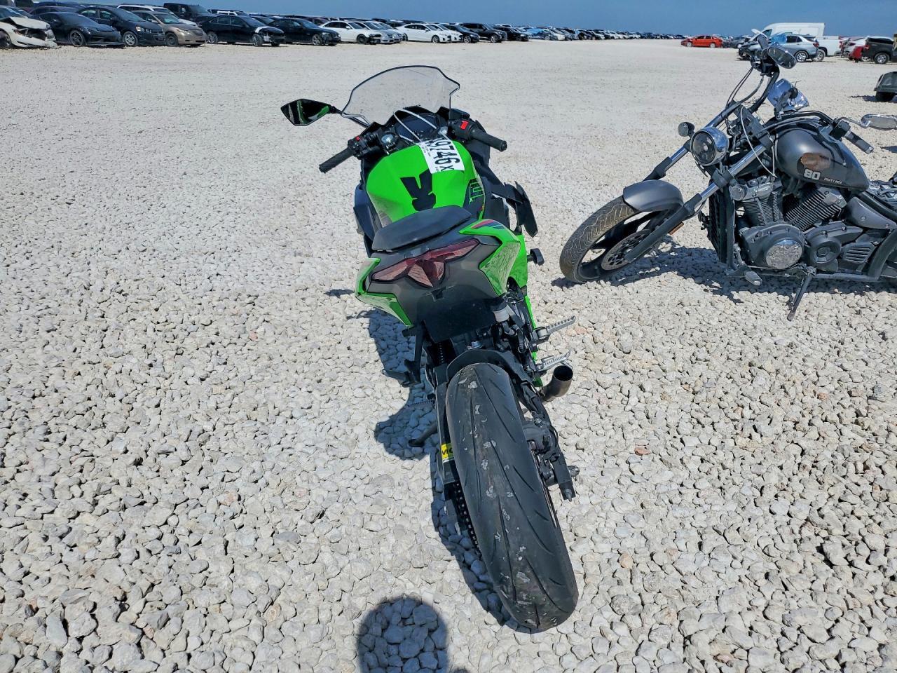 2024 Kawasaki EX500 A