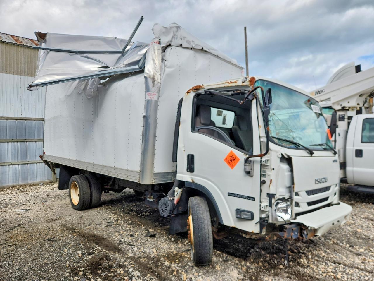 2018 Isuzu NPR HD