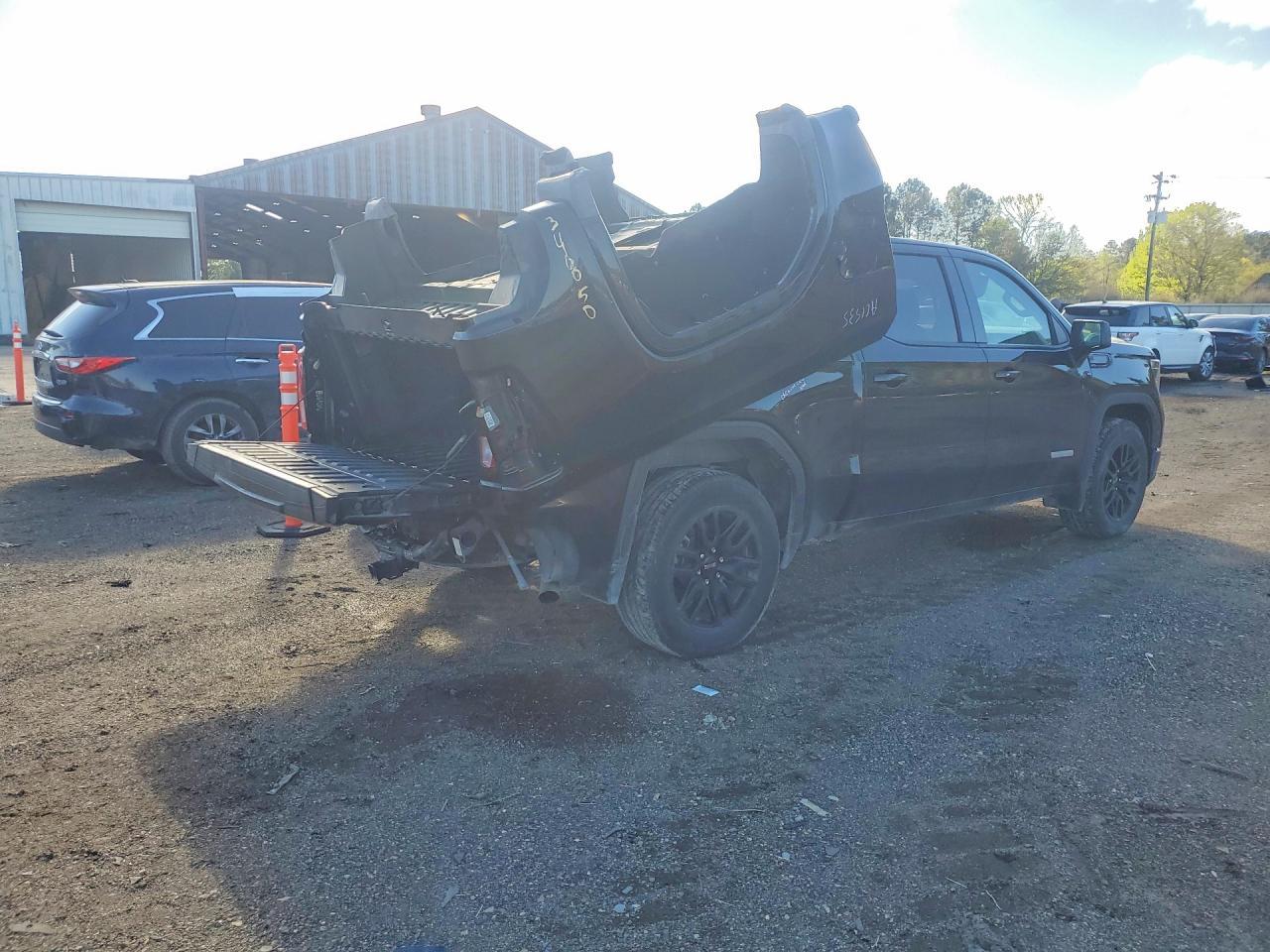 2024 GMC Sierra C1500 Elevation