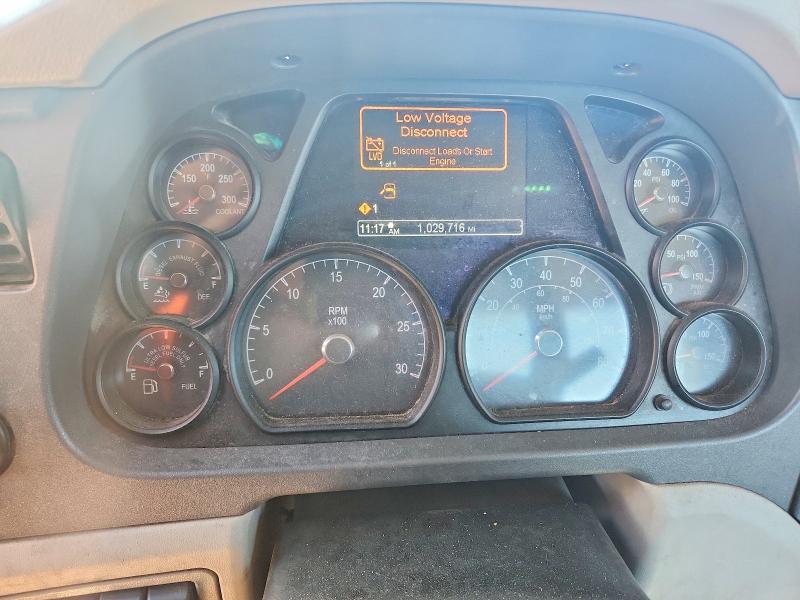 2018 Peterbilt 579 Semi Truck