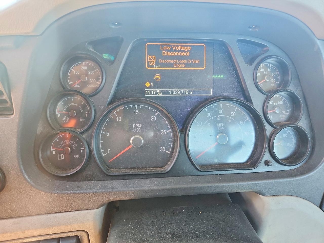 2018 Peterbilt 579 Semi Truck
