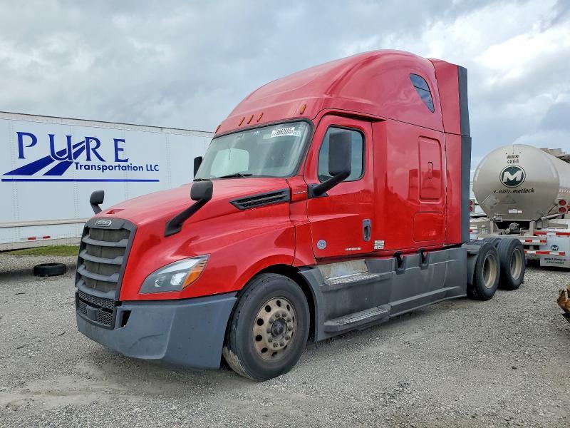 2020 Freightliner Cascadia 126 Semi Truck