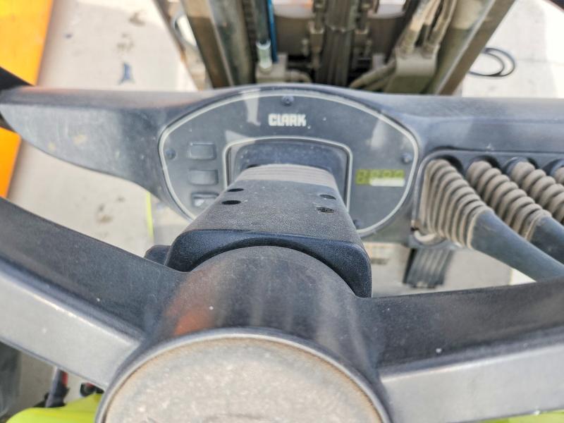 1999 Clark Forklift 1999 Clark ECG20 Forklift
