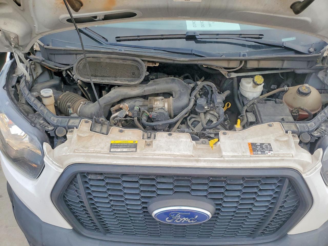 2022 Ford Transit Delivery Truck