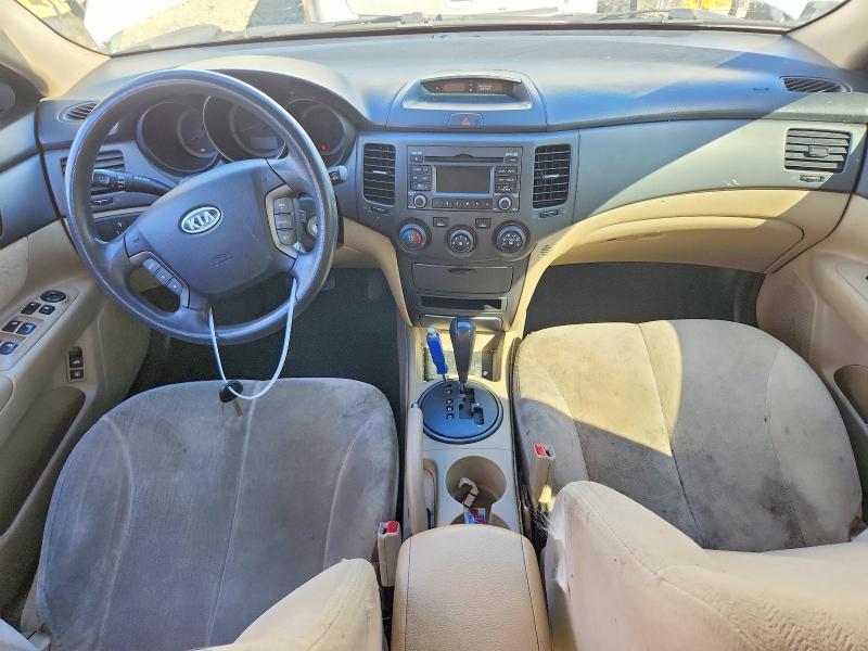 2010 KIA Optima lx