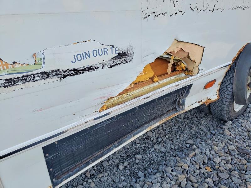 2019 Chev Express G4500