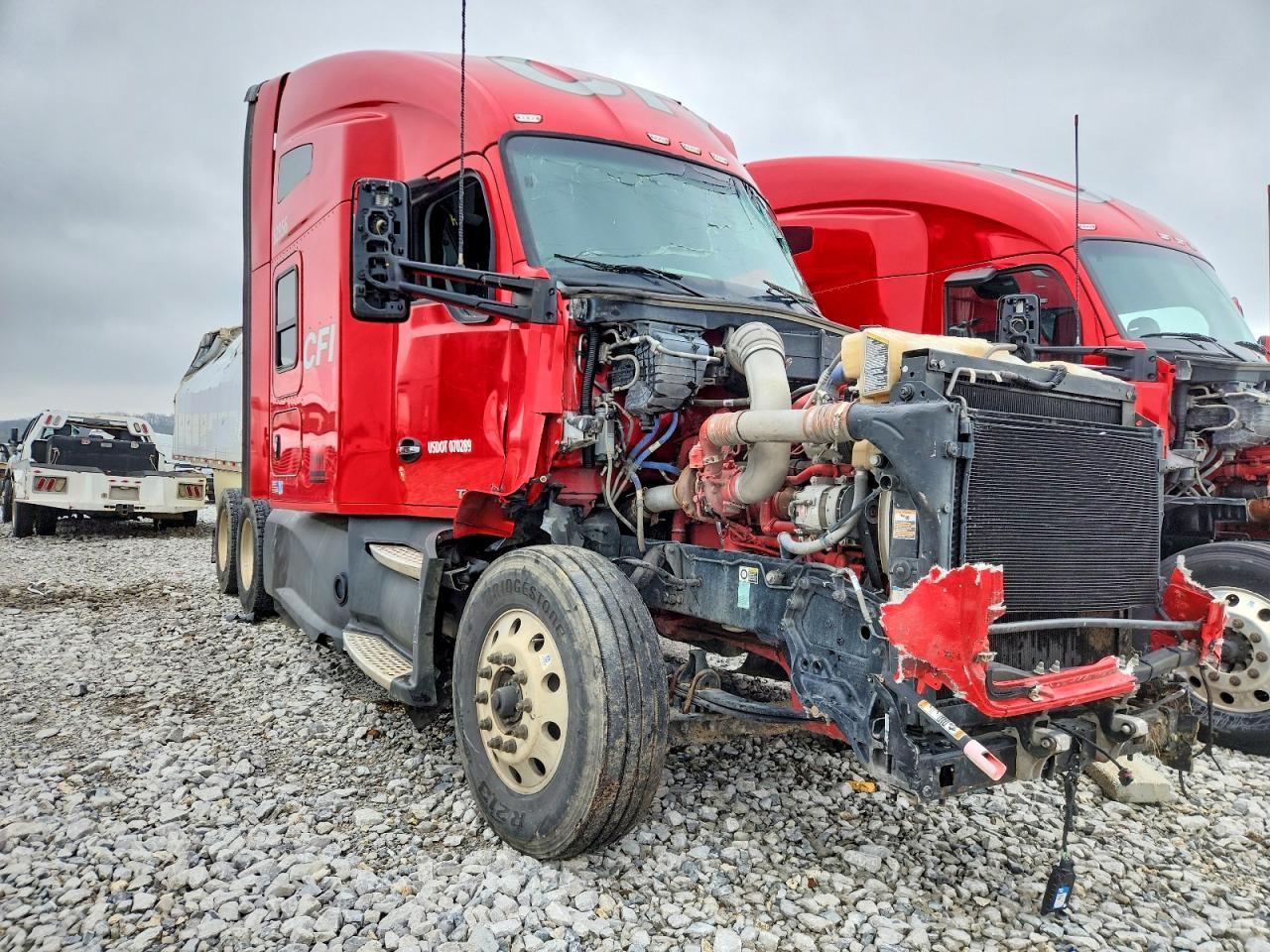 2022 Kenworth T680 Semi Truck