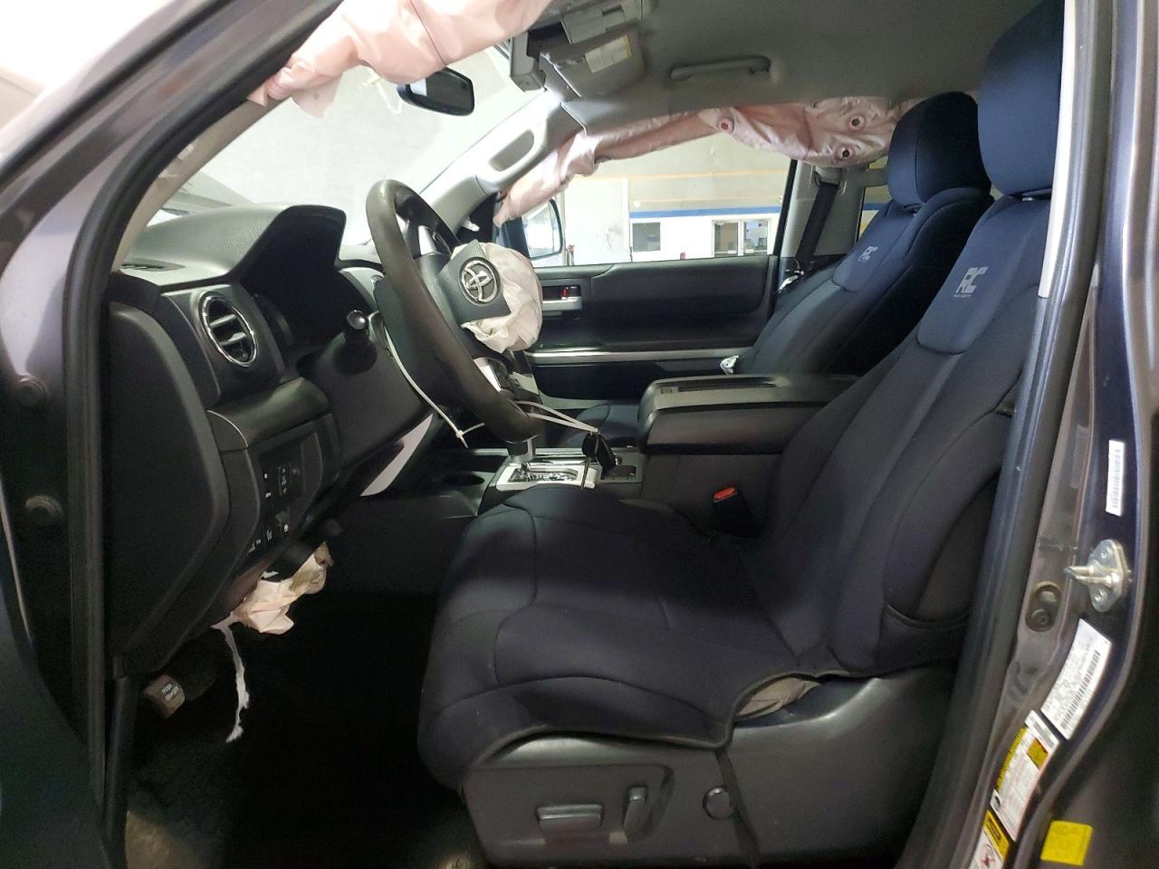 2016 Toyota Tundra SR5