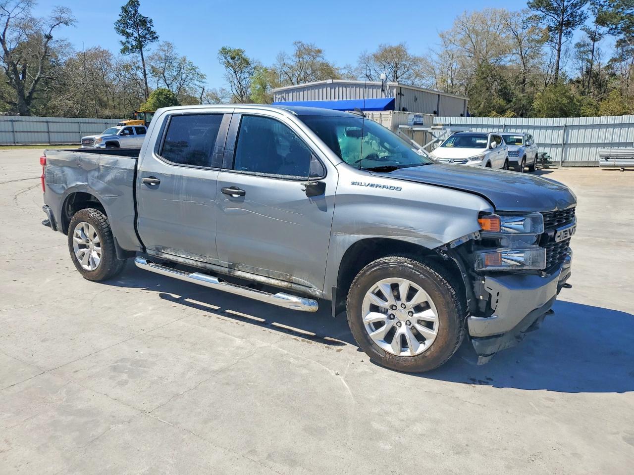 2020 Chevrolet Silverado C1500 Custom