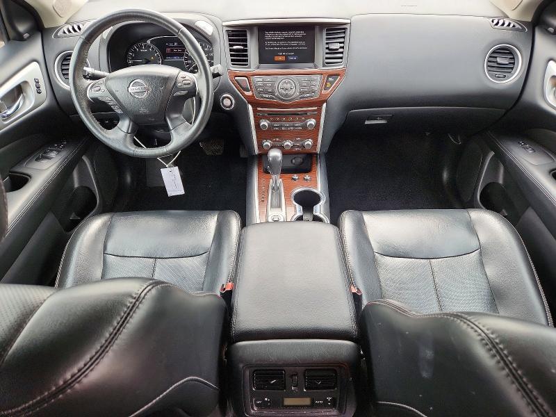 2017 Nissan Pathfinder Platinum