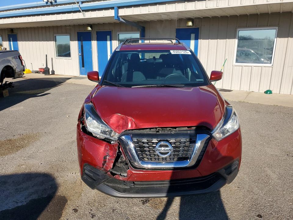 2019 Nissan Kicks sv