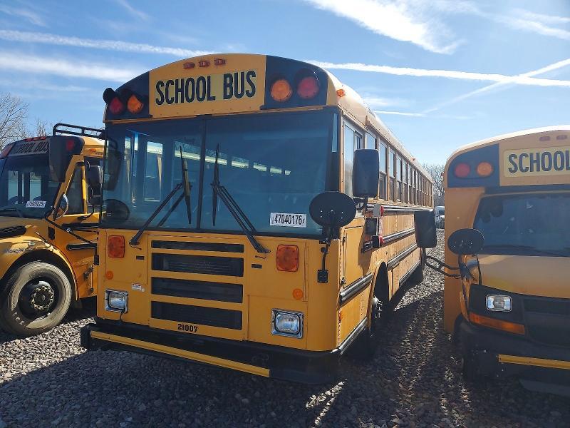 2012 Thomas SAF-T-LINER HDX-School Bus