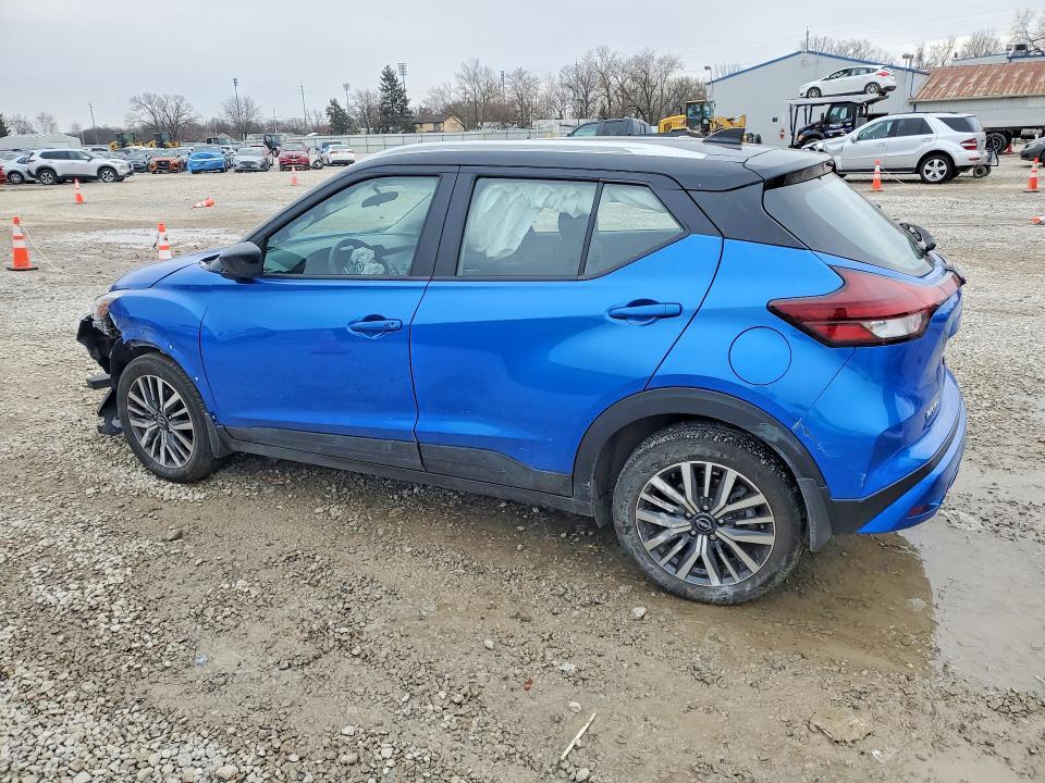 2024 Nissan Kicks sv