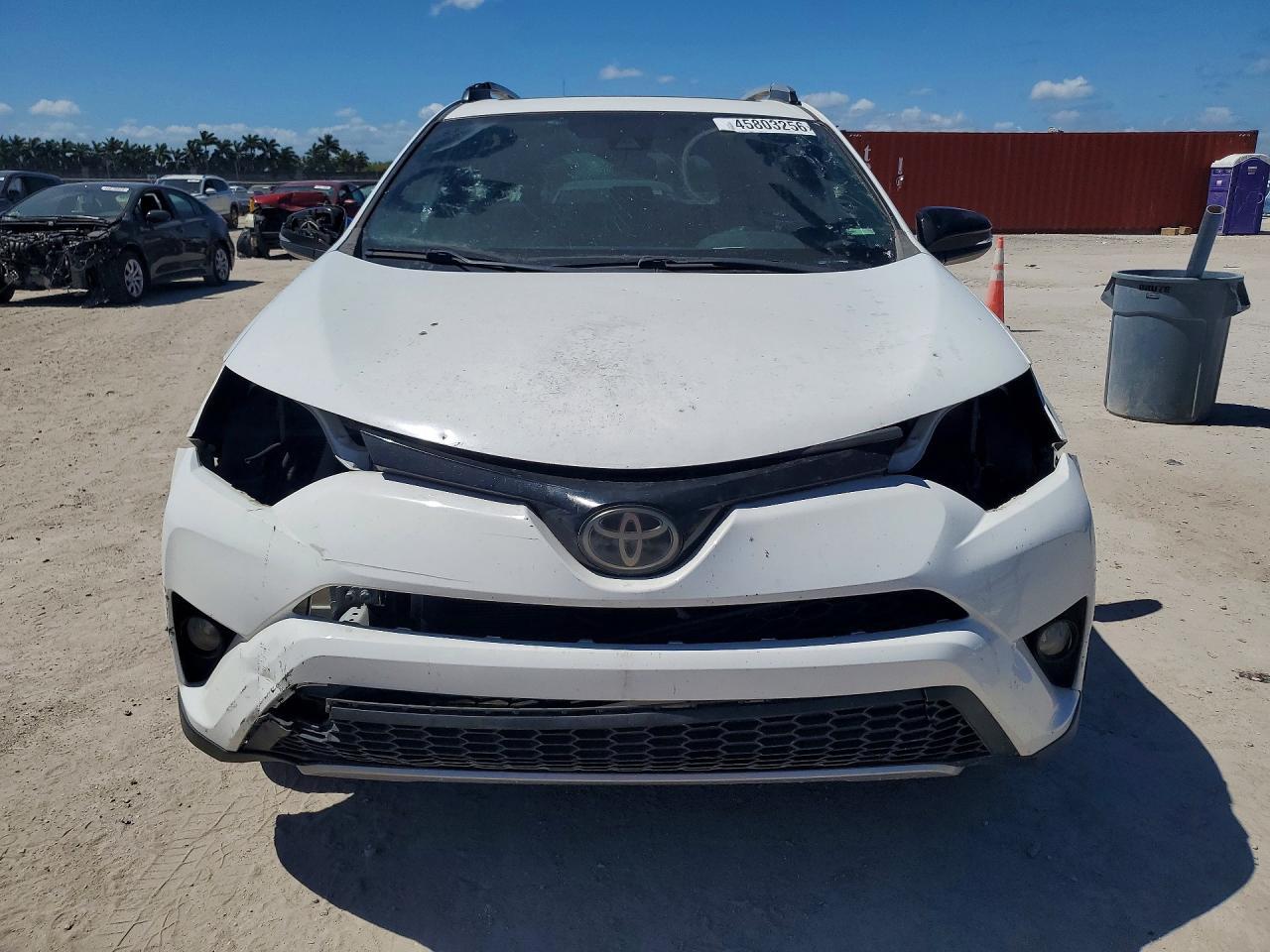 2017 Toyota Rav4 se