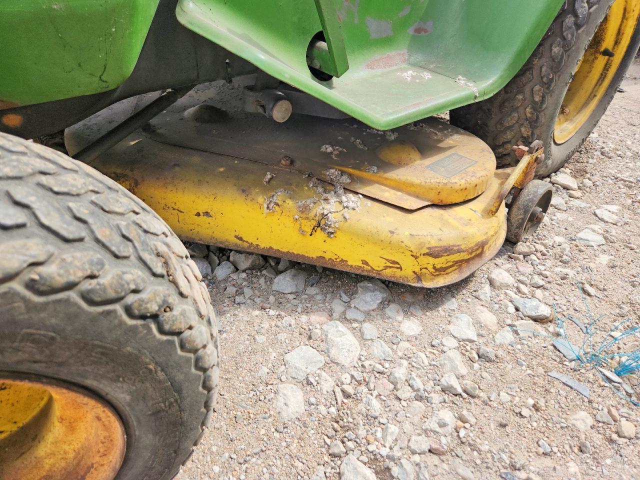 1973 John Deere 200 Lawn Mower