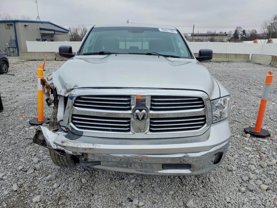 2015 Dodge Ram 1500 slt