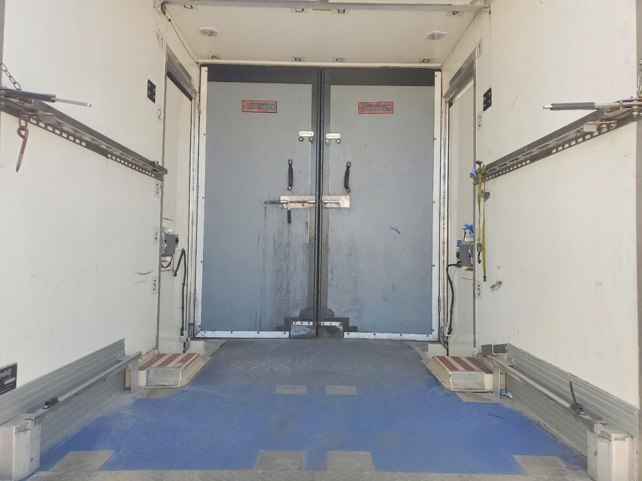 2020 Ford Transit Delivery Truck