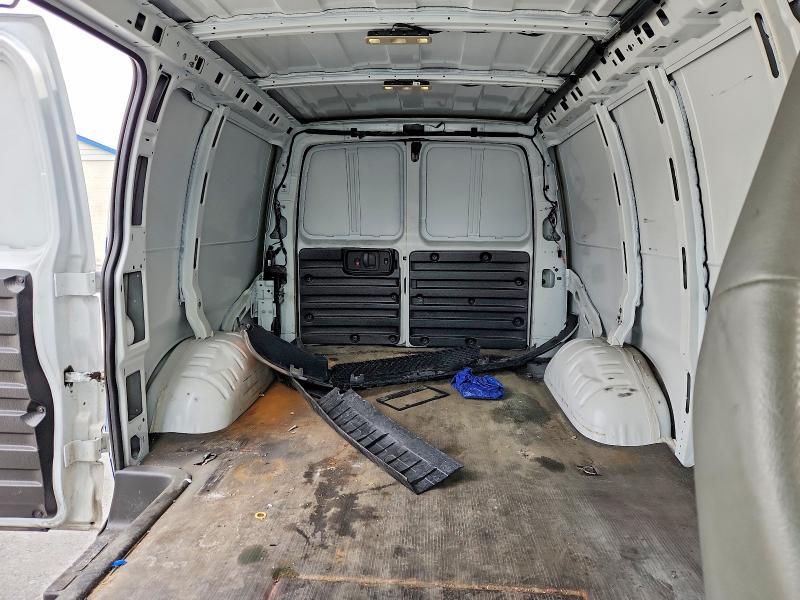 2024 Chev Express G2500