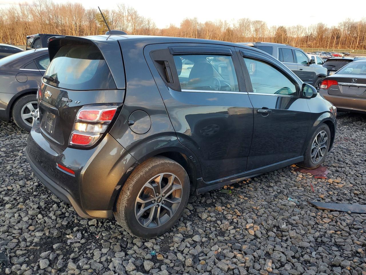 2017 Chevrolet Sonic lt