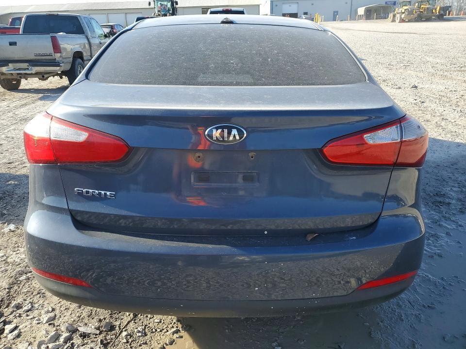 2015 KIA Forte lx