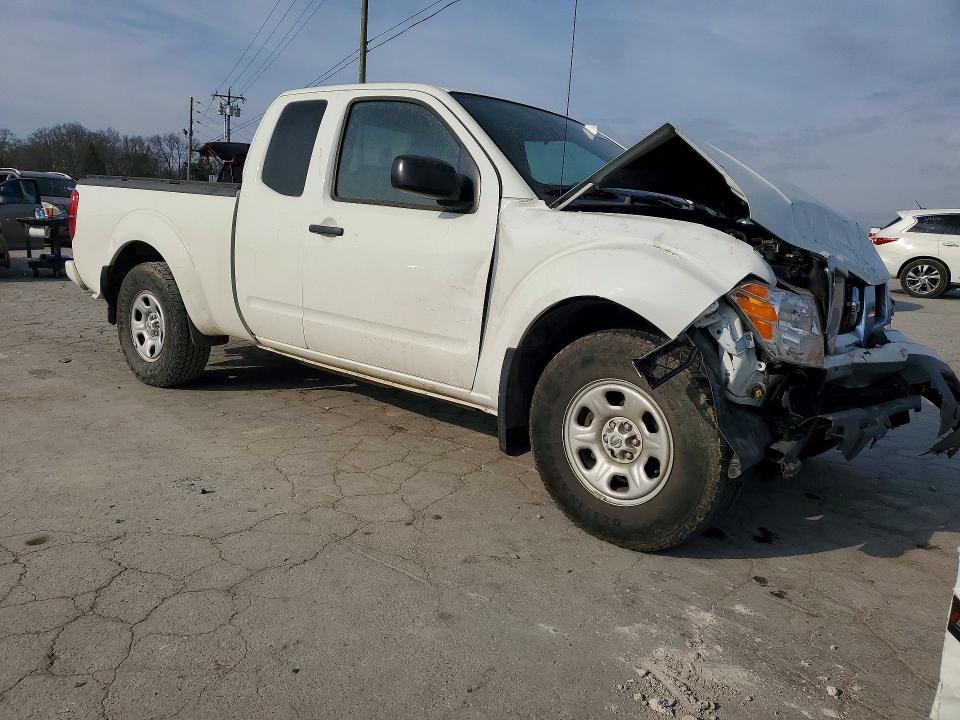 2020 Nissan Frontier s