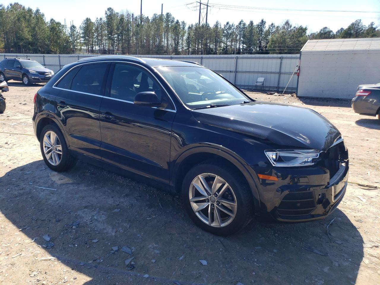 2016 Audi Q3 Premium Plus