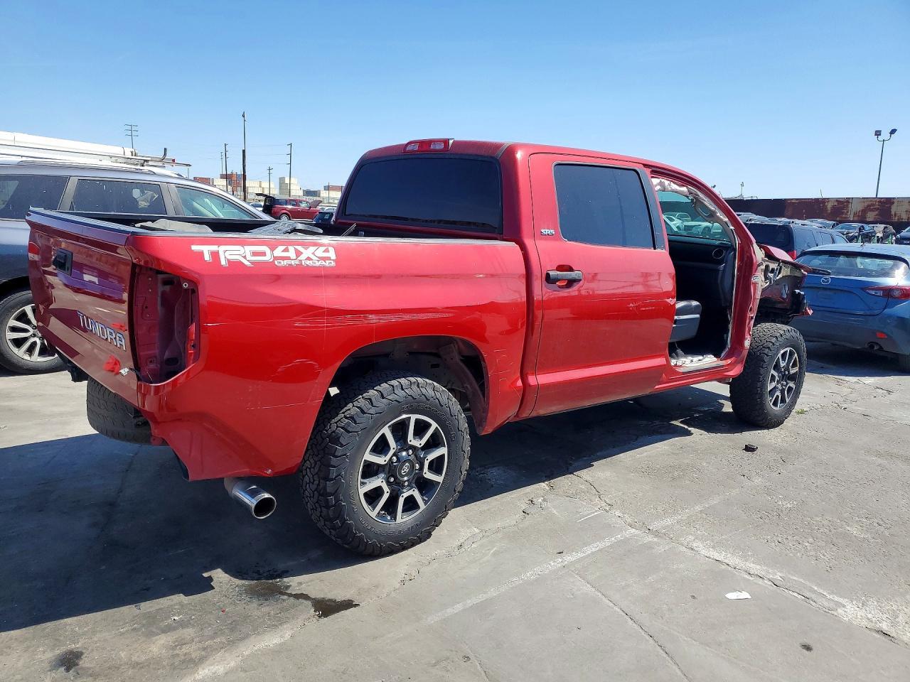 2017 Toyota Tundra SR5