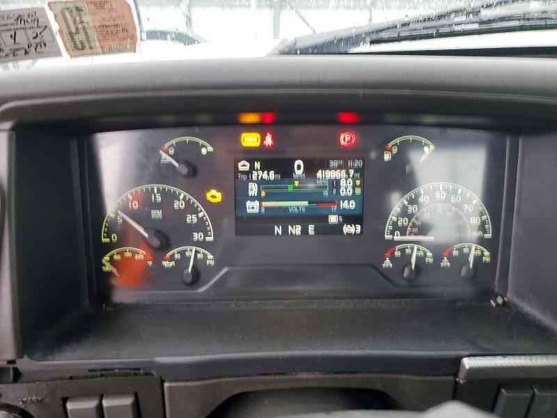 2019 Volvo VNR-Semi Truck