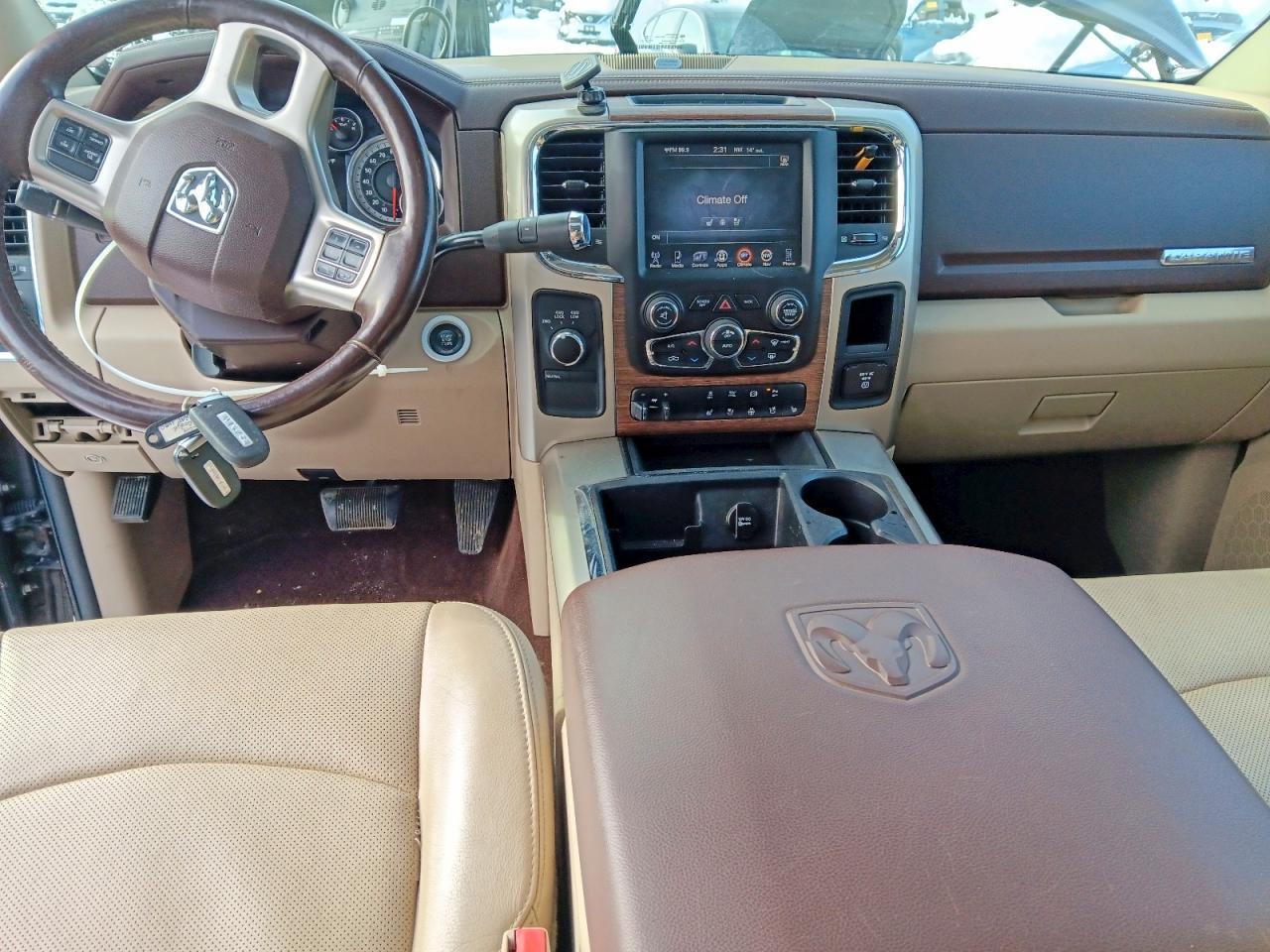 2014 Dodge 3500 Laramie