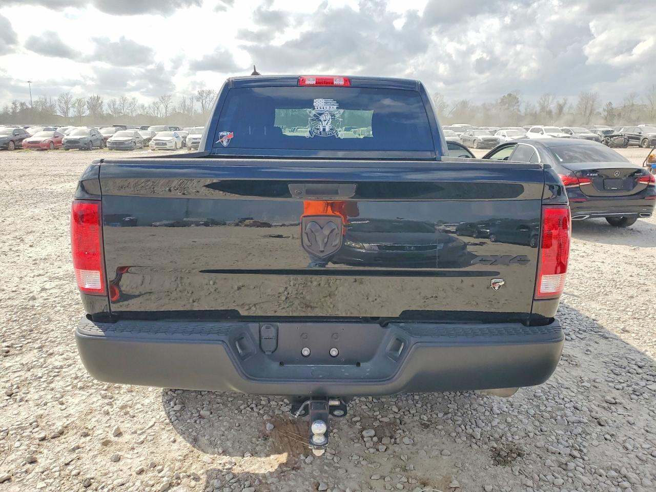 2024 Dodge RAM 1500 Classic Tradesman