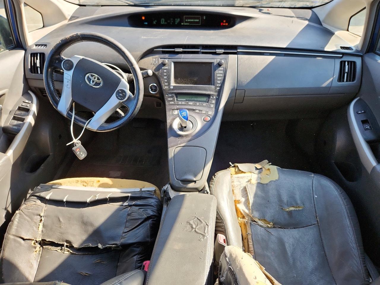 2010 Toyota Prius iv