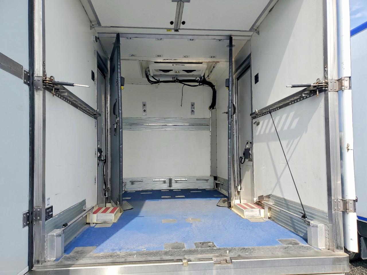 2020 Ford Transit Delivery Truck