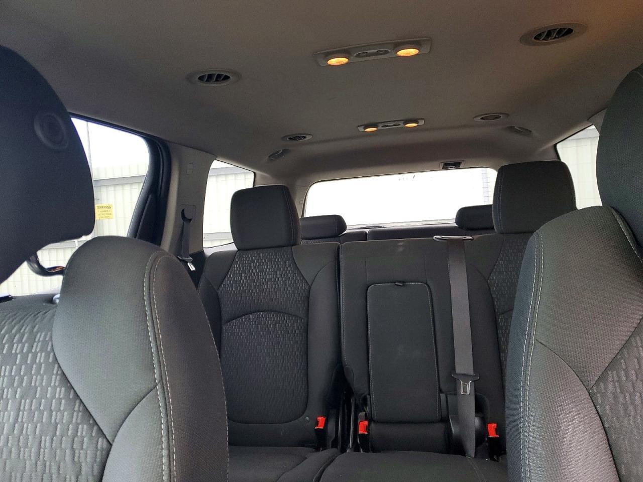2013 GMC Acadia sle