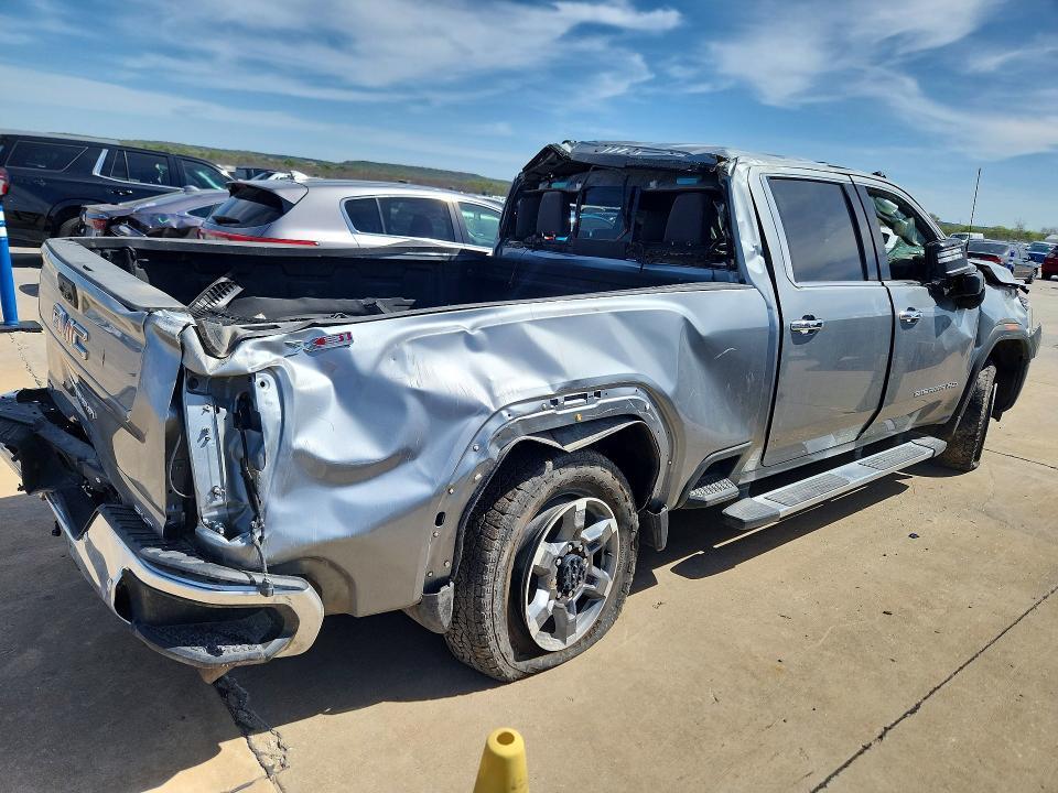 2025 GMC Sierra K2500 SLT