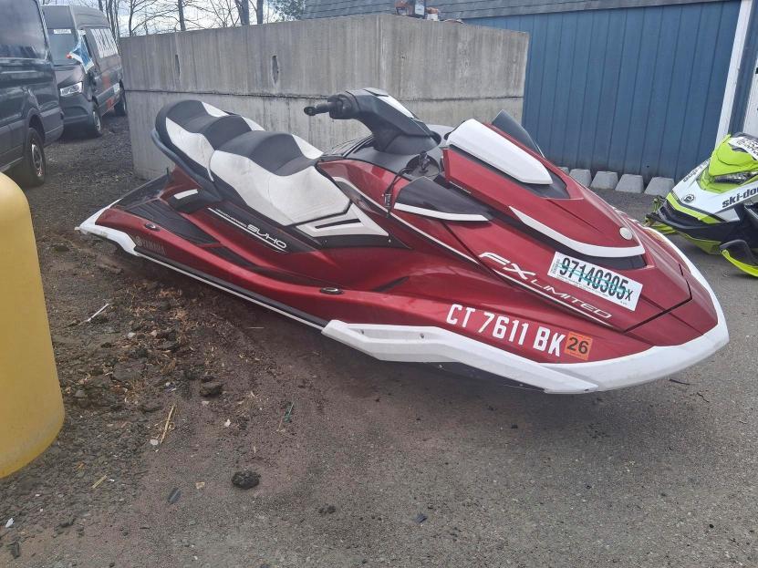 2019 Yama Waverun 3