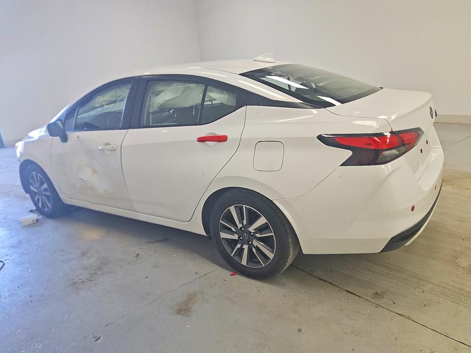 2023 Nissan Versa sv