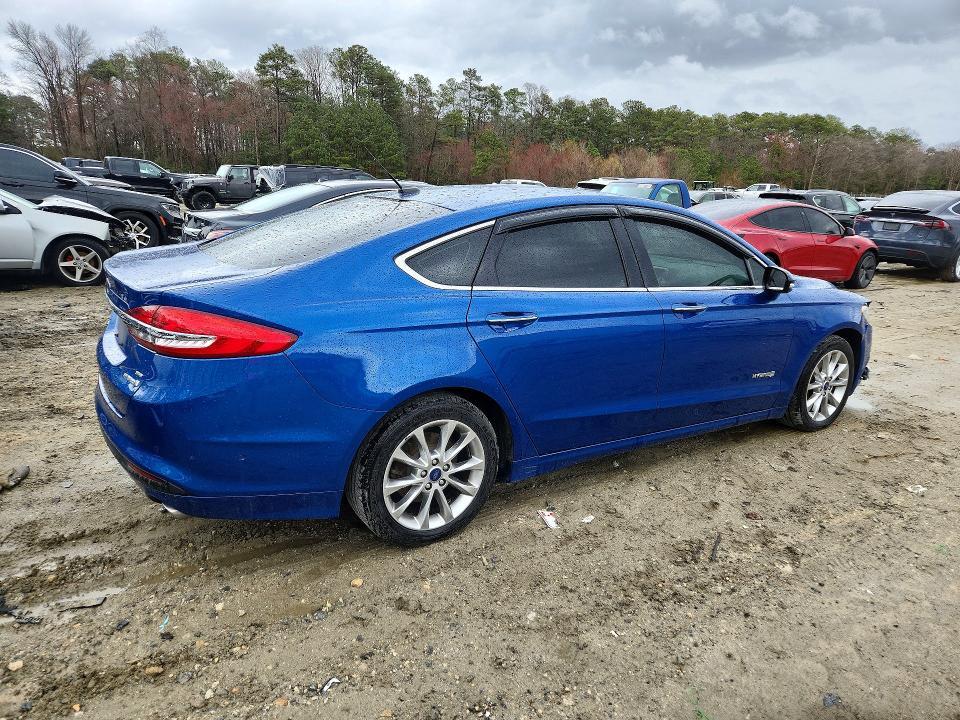 2017 Ford Fusion se Hybrid