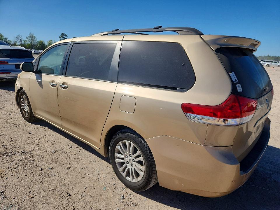 2011 Toyt Sienna
