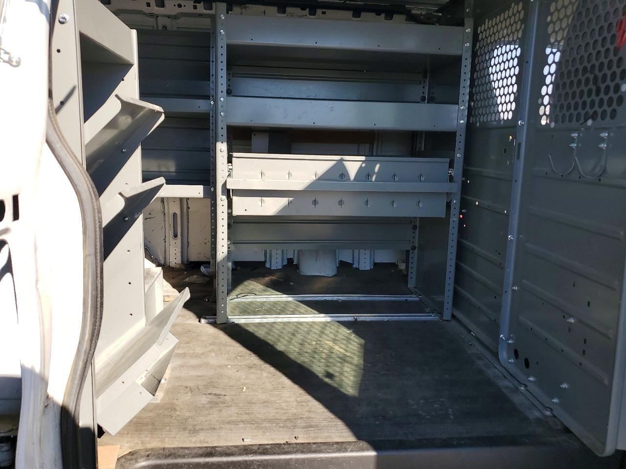 2015 Chev Rolet Express 2500 Cargo Utility / Service Van