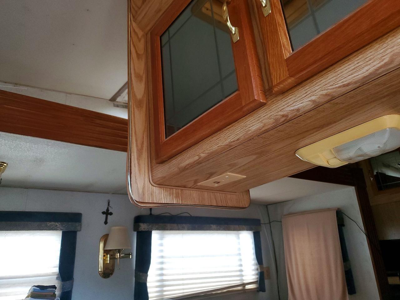 2000 Unknown 2000 Tahoe Camper