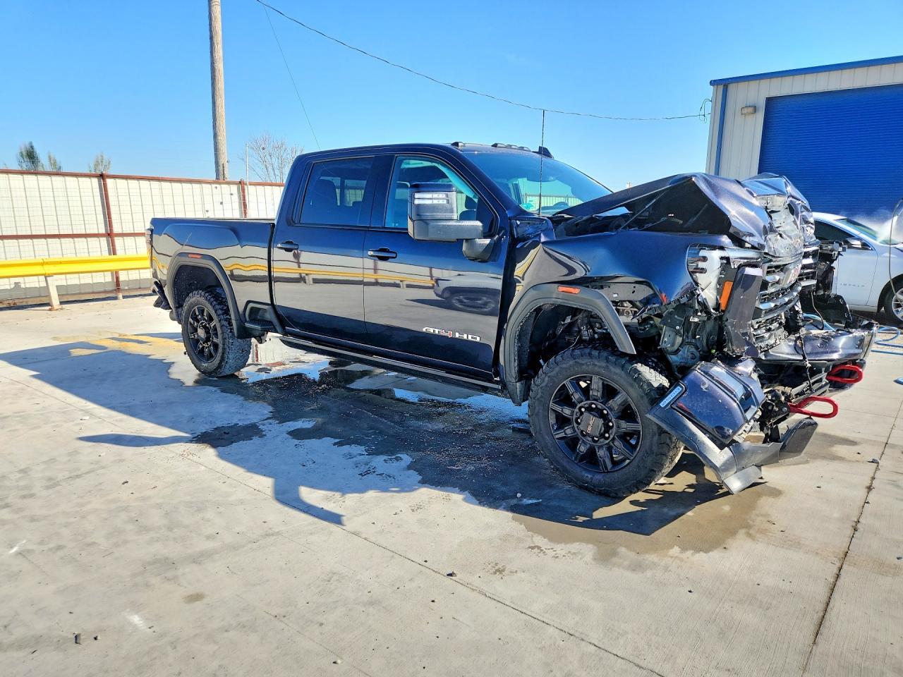 2024 GMC Sierra K2500 AT4