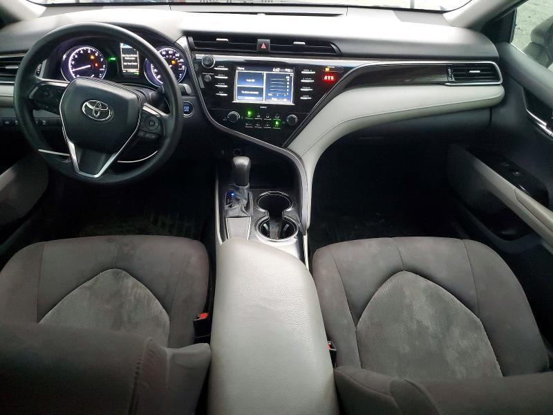 2020 Toyota Camry le